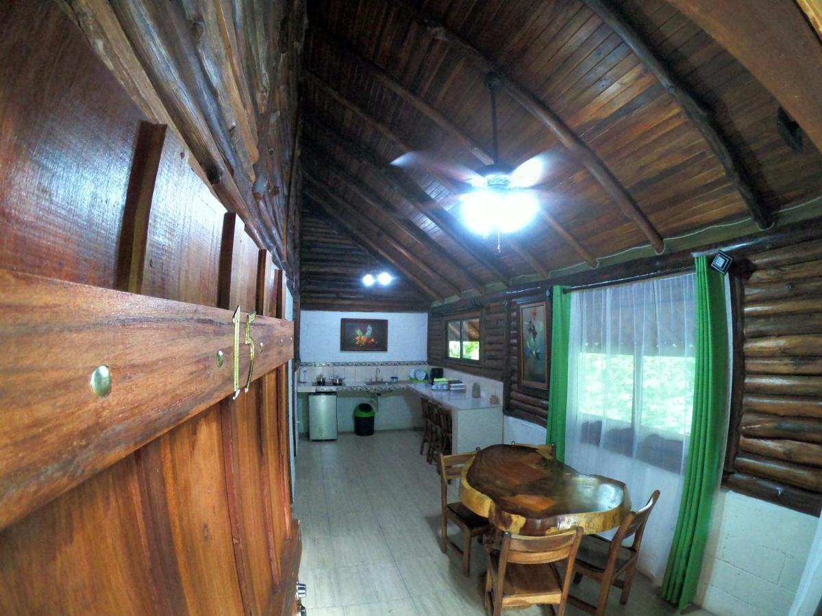 Arenal Oasis Eco Lodge & Wildlife Refuge ラ・フォルトゥナ エクステリア 写真