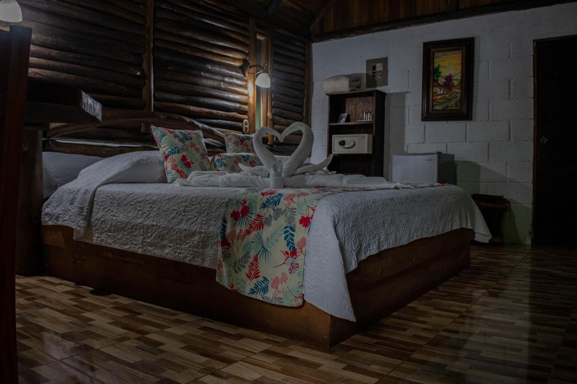 Arenal Oasis Eco Lodge & Wildlife Refuge ラ・フォルトゥナ エクステリア 写真