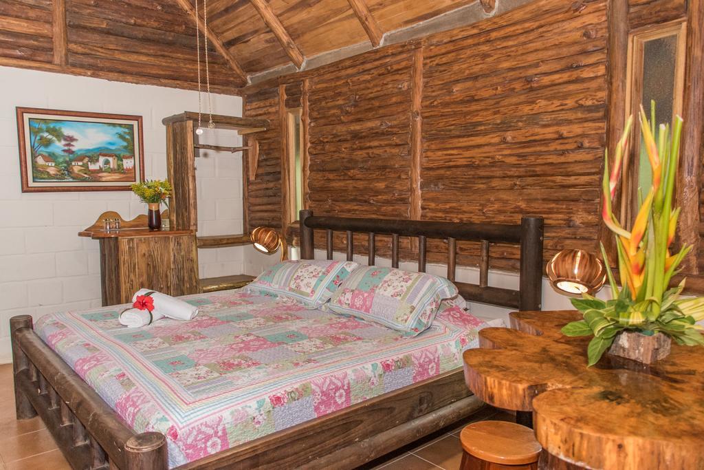 Arenal Oasis Eco Lodge & Wildlife Refuge ラ・フォルトゥナ エクステリア 写真